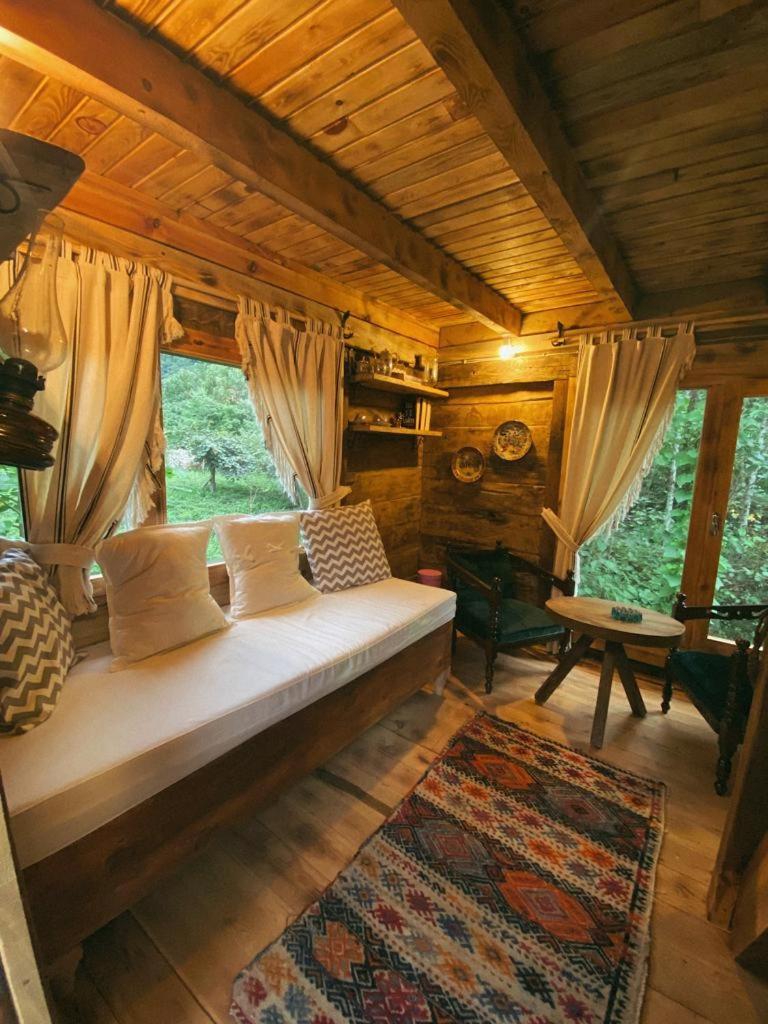 Zeni De Vore Serender & House Aparthotel Ριζούντα Εξωτερικό φωτογραφία