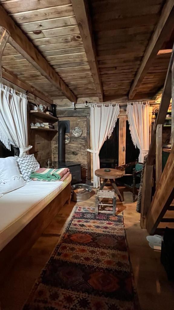 Zeni De Vore Serender & House Aparthotel Ριζούντα Εξωτερικό φωτογραφία