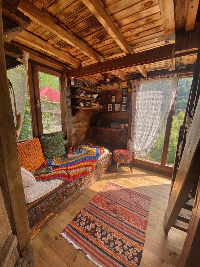 Zeni De Vore Serender & House Aparthotel Ριζούντα Εξωτερικό φωτογραφία